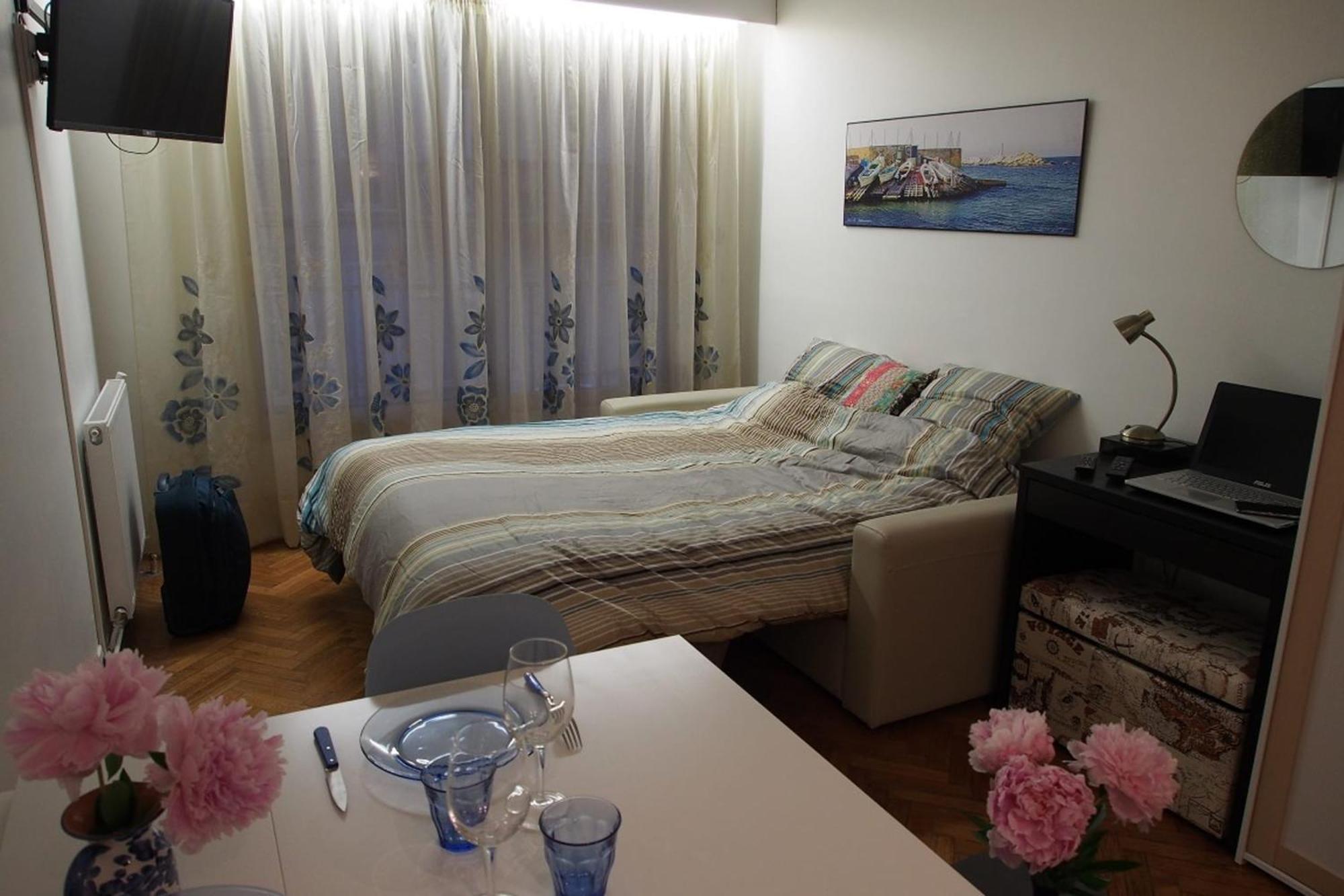 Amazing 21M Love Studio In Marseille
